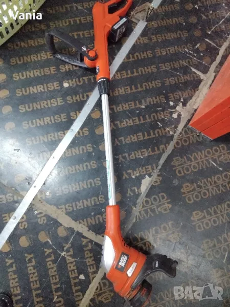 Тример B&D с батерия, снимка 1