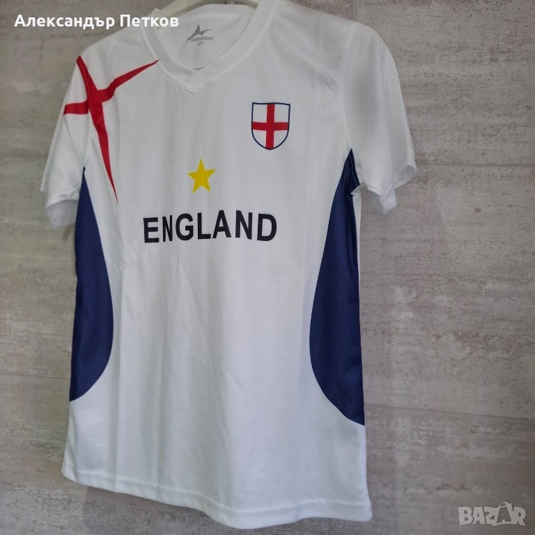 Детски футболен екип на Англия, снимка 1