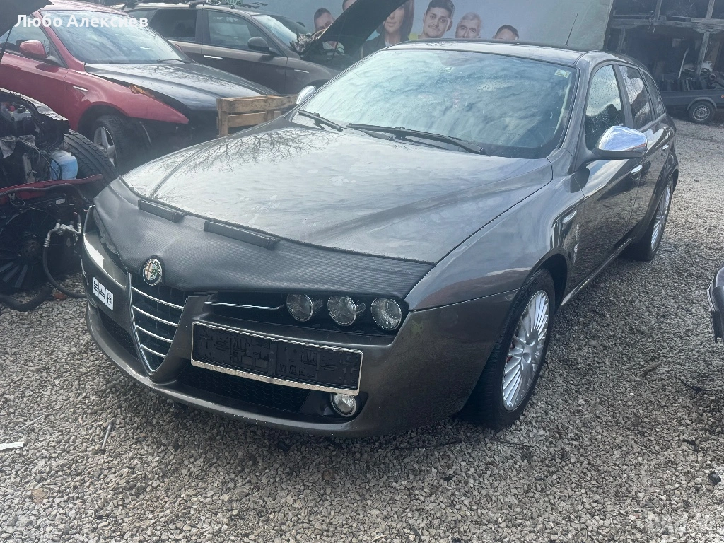 Алфа Ромео 2,4 jtdm 200, снимка 1