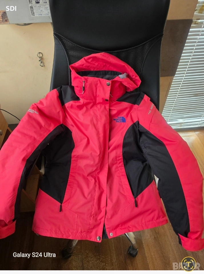 Дамско зимно/лятно яке The North Face , снимка 1