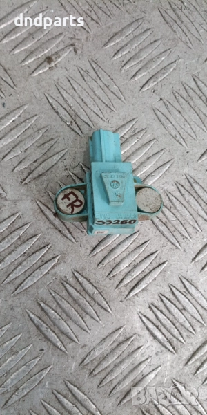 Сензор врата Audi A6 4F 2007г.(Предна дясна)	, снимка 1