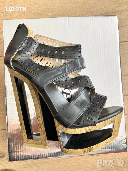 Сандали на ток, снимка 1