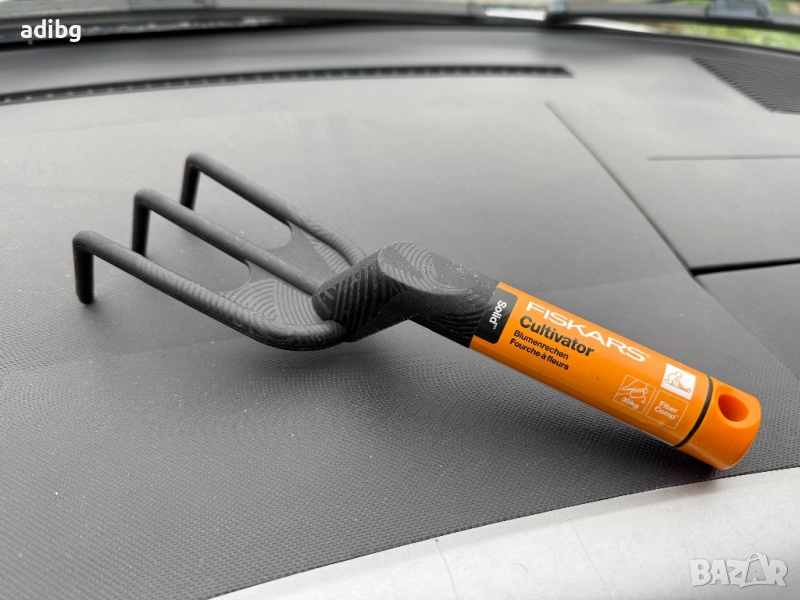 Fiskars Solid Ръчен Култиватор , снимка 1