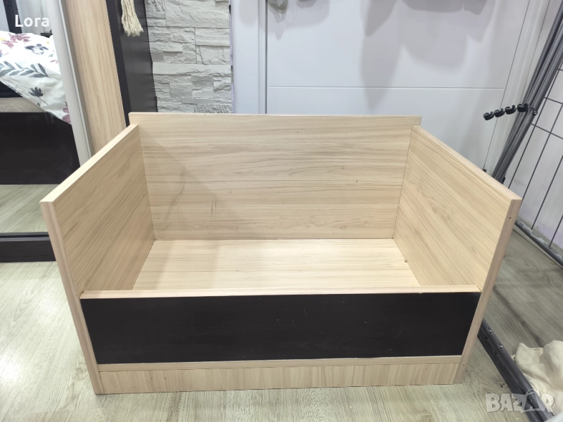 Кучешко / котешко легло - масивно от ПДЧ пригодено за обикновена възглавница, снимка 1