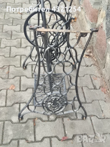 Крака за машина SINGER, снимка 3 - Антикварни и старинни предмети - 53335983