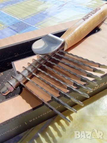 За котка/куче – Artero гребен дематер за ресане и разплитане на възли, за средна и дълга козина, снимка 3 - За котки - 51894879