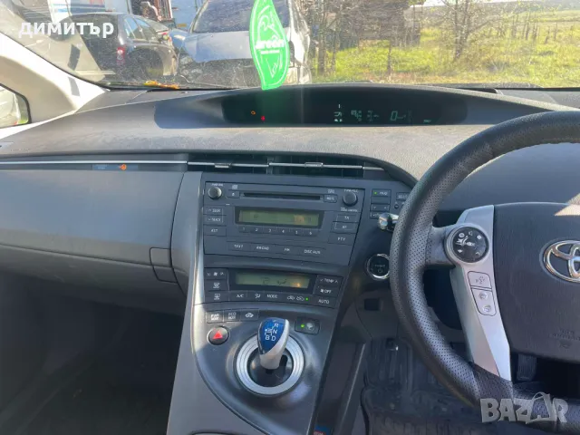 toyota prius 3 1.8 hybrid на части тойота приус 3 1.8 хибрид, снимка 7 - Автомобили и джипове - 48004934