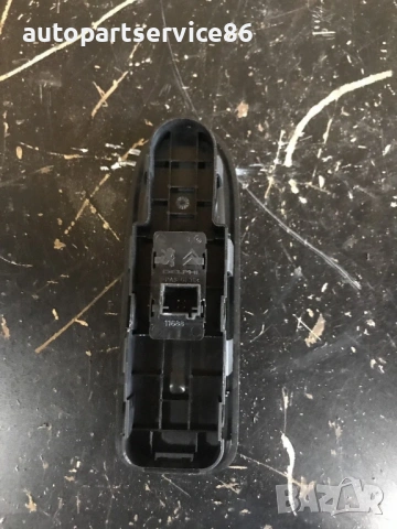 Бутон за прозорци RHD за Peugeot 308 (2007–2012) 96565184XT, снимка 2 - Части - 53622157