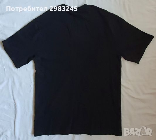 Черна тениска с къси ръкави и джоб, снимка 2 - Тениски - 46296107