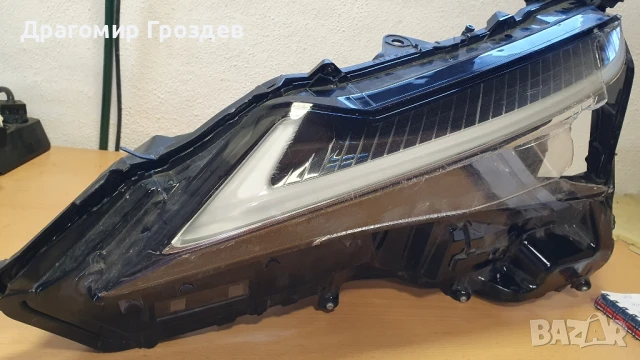 Ляв фар на части за LEXUS UX Facelift / Лексус UX, снимка 2 - Части - 51367226
