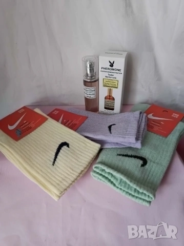 Промо комплект 787 - мини парфюм + 3 чифта чорапи Nike