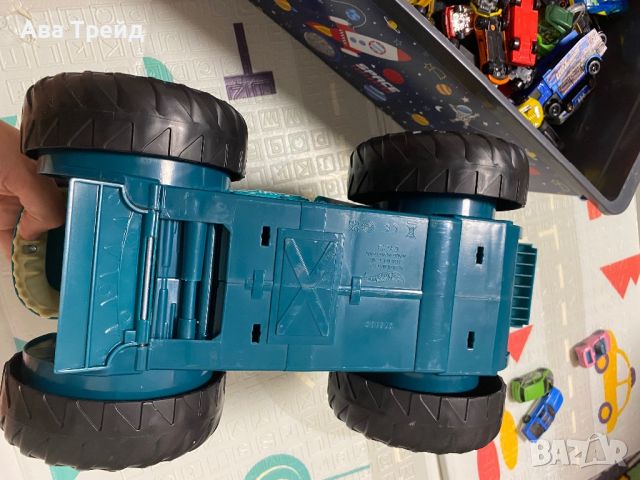 Hot wheels- голямо бъги:ужасяващият мега Рекс, снимка 7 - Коли, камиони, мотори, писти - 45480833