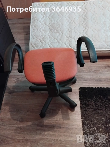 Офис стол., снимка 3 - Столове за офис - 53259349