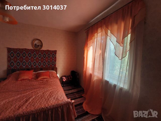 Къща в село Крушари, снимка 10 - Къщи - 46653063