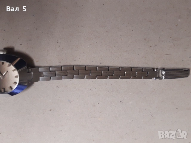 Дамски часовник ЗАРЯ , работи, снимка 4 - Антикварни и старинни предмети - 53330227