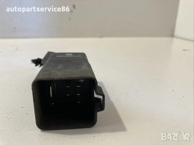 Реле на свещи за предварително загряване за Jeep Compass 2.0 CRD (2009) 05033351AA, снимка 2 - Части - 53390933