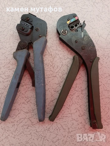 крипващи клещи за кабелни накрайници AMP