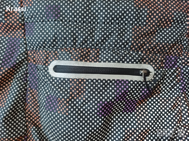 Елек Nike S , снимка 4 - Елеци - 52592137