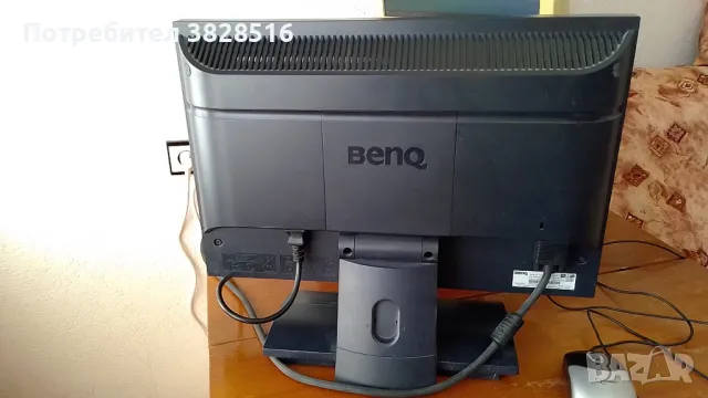 Монитор BENQ FP92W 19",16x10, снимка 2 - Монитори - 47323375