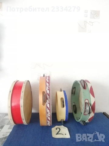 Стари детски музикални инструменти, чинели, дайре, акордеон. , снимка 4 - Антикварни и старинни предмети - 49777852