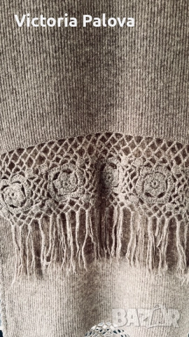 Вълнен шал с дантели от рози и дълги ресни - 220см, снимка 3 - Шалове - 52719650