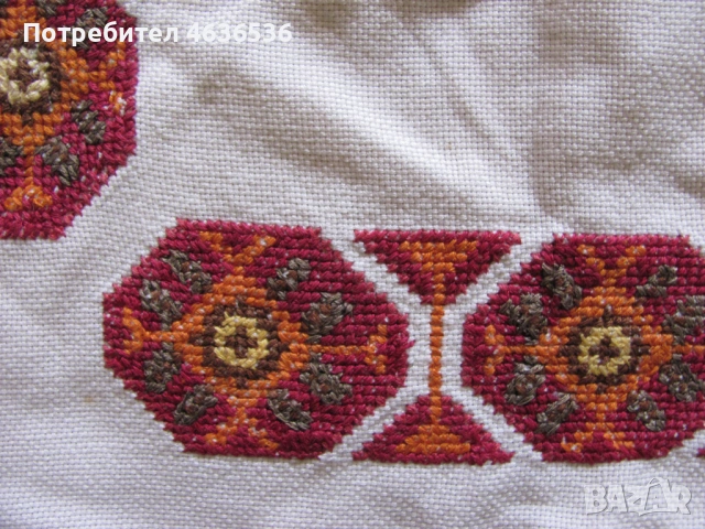 Каре, покривка, ръчна бродерия, шопски мотиви 105х100см., снимка 5 - Антикварни и старинни предмети - 53258462