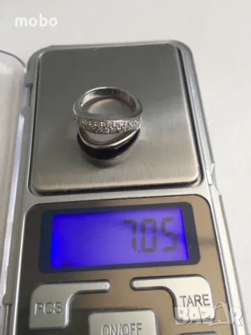 Красив  сребърен пръстен  с цирконий  и черен камък , общо тегло 7.05г  , снимка 3 - Пръстени - 49901254