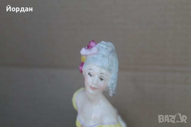 Порцеланова фигурка ''Royal Doulton Ninette'', снимка 4 - Колекции - 46278499