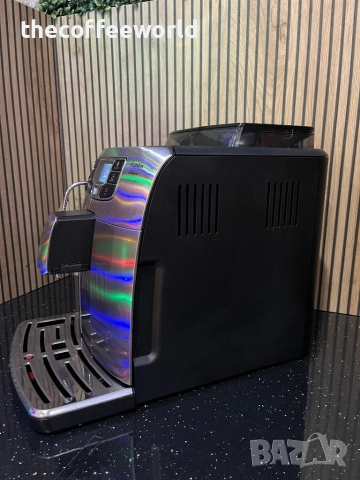 Saeco Intelia Deluxe - Перфектно състояние с 6 месеца гаранция!, снимка 7 - Кафемашини - 52775603