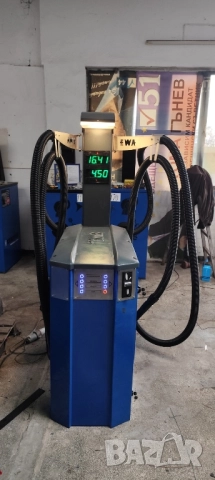 Прахосмукачка Турбинна с два поста+въздух+парфюм+препарат за гуми. 