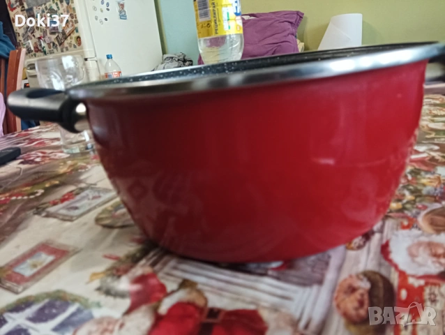 Голяма готварска тенджера , снимка 2 - Съдове за готвене - 53934190