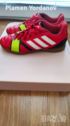 Адидас футболни маратонки 35 номер, снимка 5 - Футбол - 50142469
