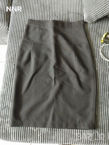 Пола - 2 бр. по 5 €, снимка 7 - Поли - 53632229