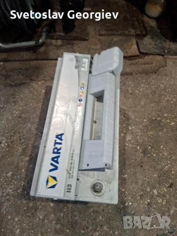 Акумулатор 100ач. Варта, снимка 3 - Части - 53490696