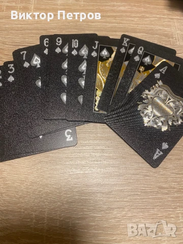 КОМПЛЕКТ КАРТИ ЗА ИГРА ЧЕРЕН ПЛАСТИК , снимка 8 - Карти за игра - 50705302