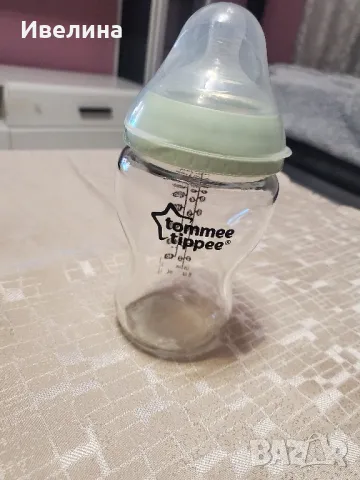 Стъклено шише Тоmmee Tippee, снимка 1 - Прибори, съдове, шишета и биберони - 46860916