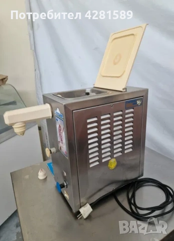 Италианска машина за разбиване на сметана Carpigiani, снимка 6 - Други машини и части - 53657938