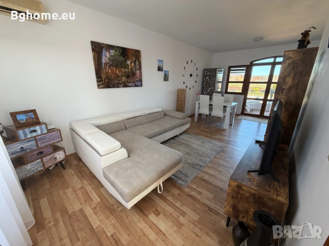 Просторен тристаен апартамент с гледка към басейна в комплекс Nessebar View, Кошарица, снимка 2 - Апартаменти - 53839942