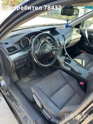 Honda Accord 2.0 i VTEC, снимка 6 - Автомобили и джипове - 52527840
