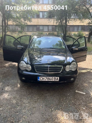 Мерцедес С200 Kompresor 2.0 163к.с 4 врати, снимка 2 - Автомобили и джипове - 52447828