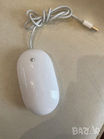 Apple Mighty Mouse A1152, снимка 1 - Клавиатури и мишки - 46406480