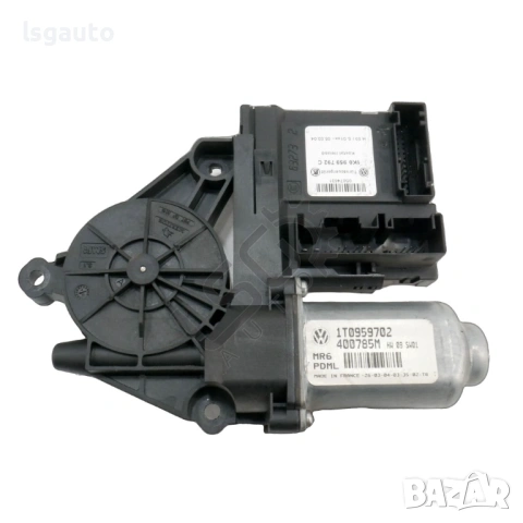 Моторче преден десен ел.стъклоповдигач Volkswagen Touran I 2003-2010 ID: 157335, снимка 2 - Части - 53184292