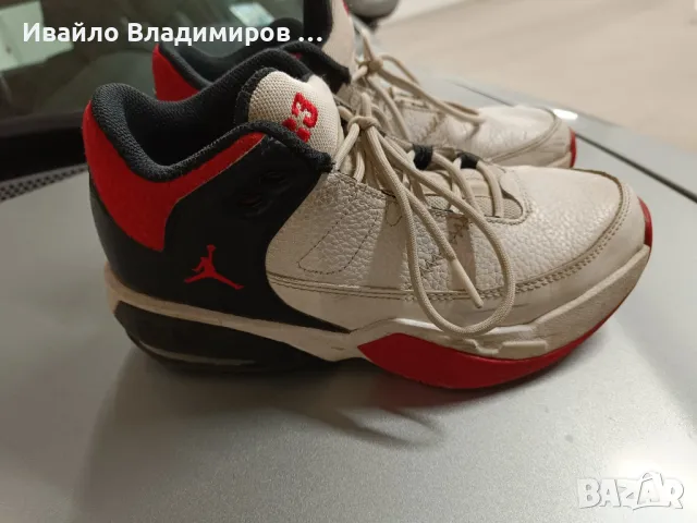 Маратонки Nike Jordan. Два чифта , снимка 1 - Детски маратонки - 48239189