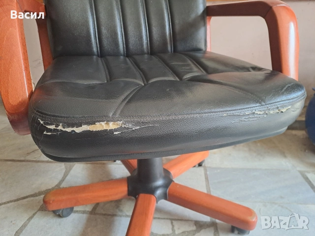 Голям офис стол , снимка 8 - Столове - 54098251