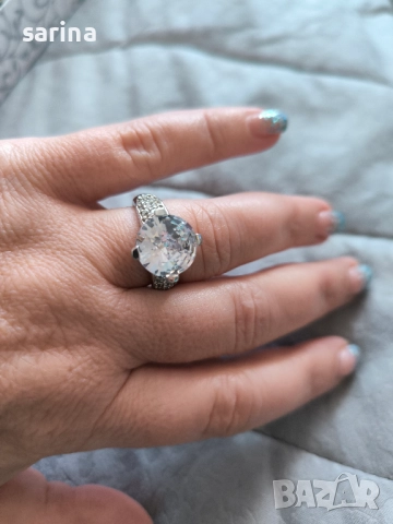 Сребърен пръстен с камък
