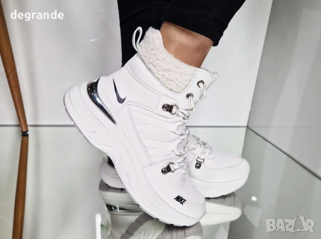 Дамски спортни боти Nike с вата, снимка 2 - Дамски боти - 52591142