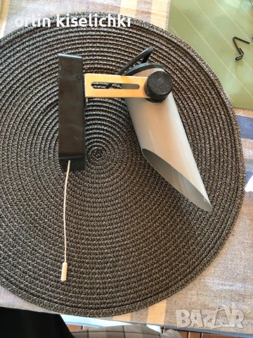 Стенна лампа-аплик