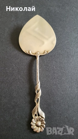 Красива Сребърна шпатула с множество маркировки 