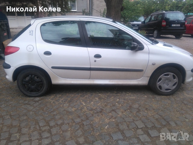 Пежо 206 1.9D 2000г, снимка 4 - Автомобили и джипове - 53619402