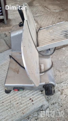 Професионална колбасорезачка